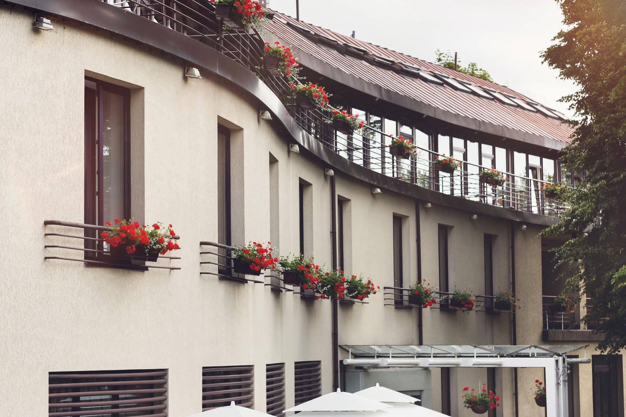 Perkuno Namai Park Hotel Kaunas Exterior photo